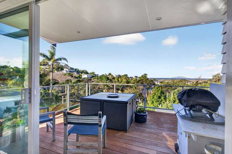 10 Taranui Place Mangawhai Heads_16