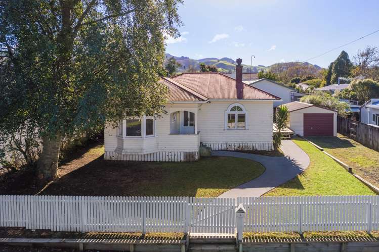 6 Parry Palm Avenue Waihi_12