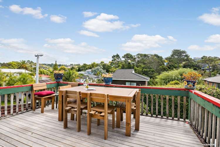 2/668 Beach Road Browns Bay_11