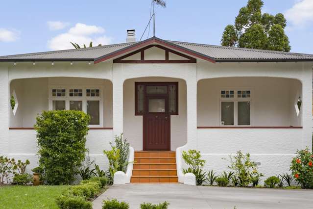 Solid, concrete bungalow in Cornwall Park Sch zone
