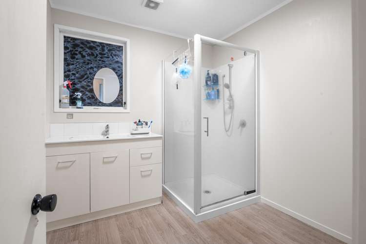 3 Emerald Place Chartwell_12