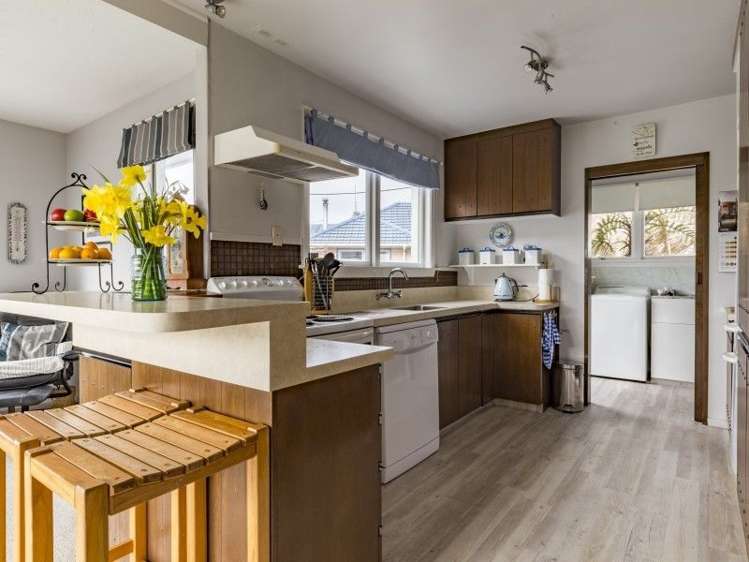 32 Warren Crescent Hillmorton_10