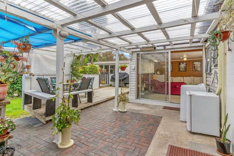 91 Barrys Road Glendene_3