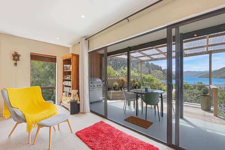 593 Port Underwood Road Whatamango Bay_3