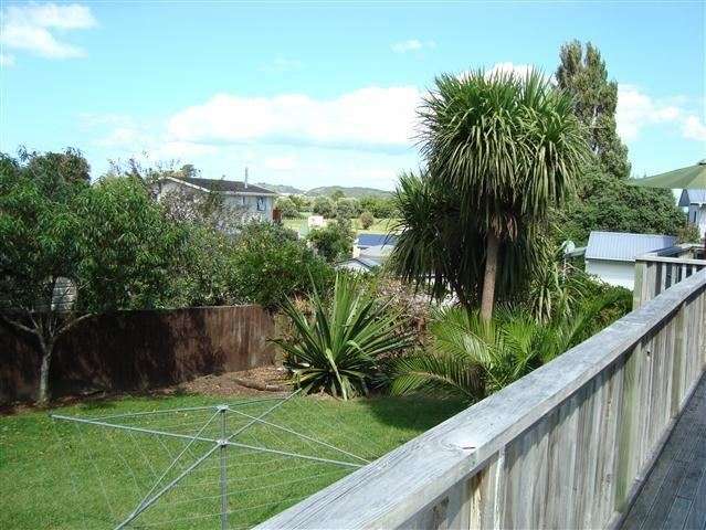 8 Koutunui Road Athenree_4