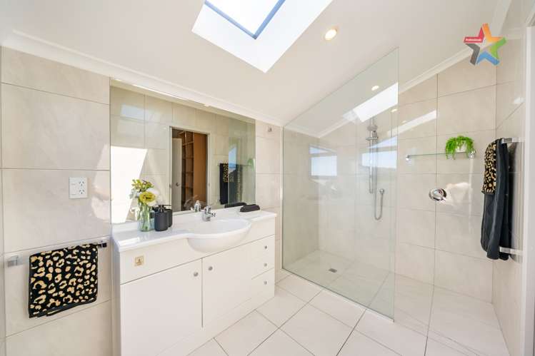 7 Green Park Lane Korokoro_20