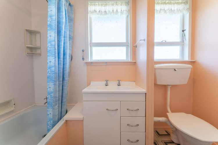 2 Balmoral Street Waimate_9