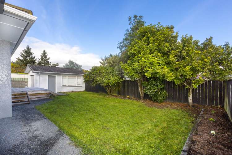 21 Totara Park Road Clouston Park_23