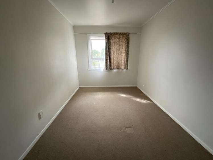 1 Hutt Road Manurewa_10