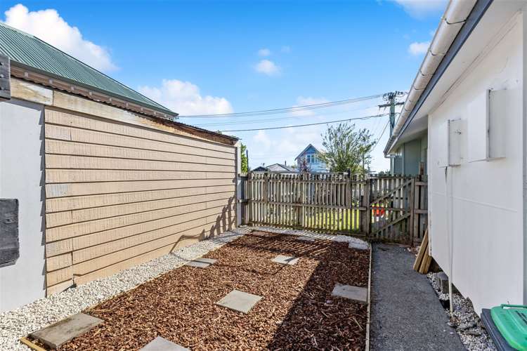 2/40 Longfellow Street Sydenham_2