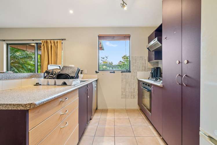 28E Glenorchy Street Glen Eden_5