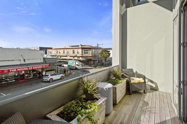 2/220 Jackson Street Petone_9