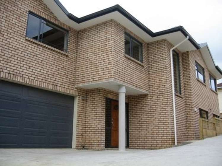 17a Hayr Road Three Kings_0