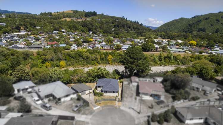 18 Whangakoko Grove Birchville_18