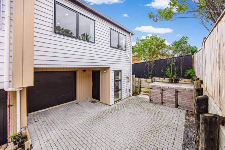 7/66 Bruce Road Glenfield_1