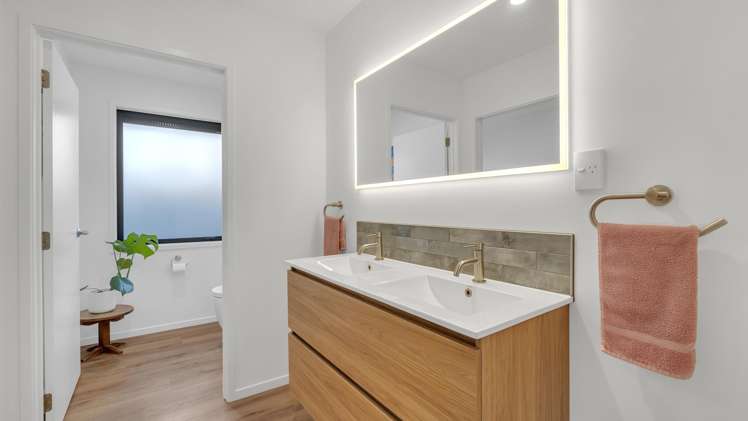 62 The Esplanade Pegasus_12