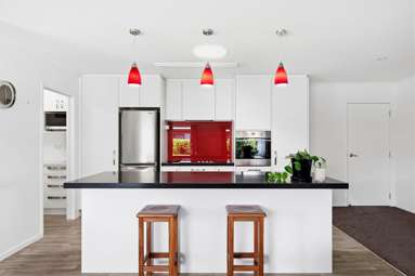 22 West Thompson Street_3
