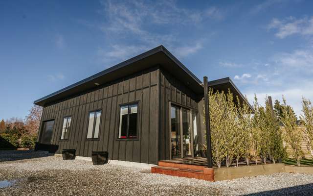 31 Finch Street Albert Town_2