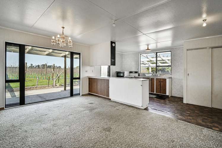 25 Stock Road Pakipaki_8