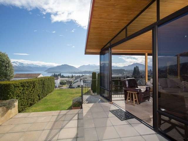 161 Stone Street Wanaka_1