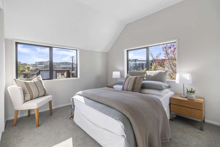 1/22 Clonbern Road Remuera_17