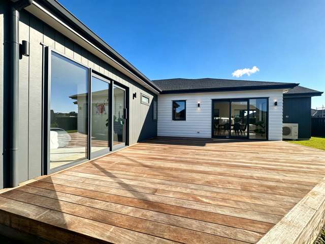 14 Tukutata Crescent Milldale_3