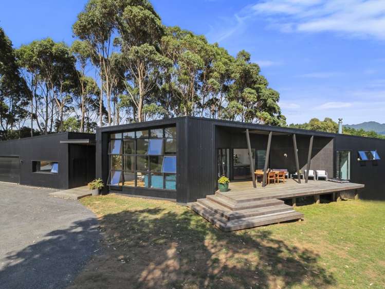 2b Rakaunui Street Raglan_0