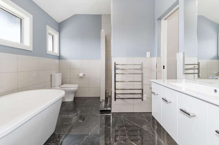 2 Beaumaris Boulevard Bethlehem_9