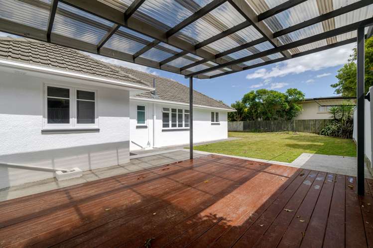 36 Rainforth Street Roslyn_20