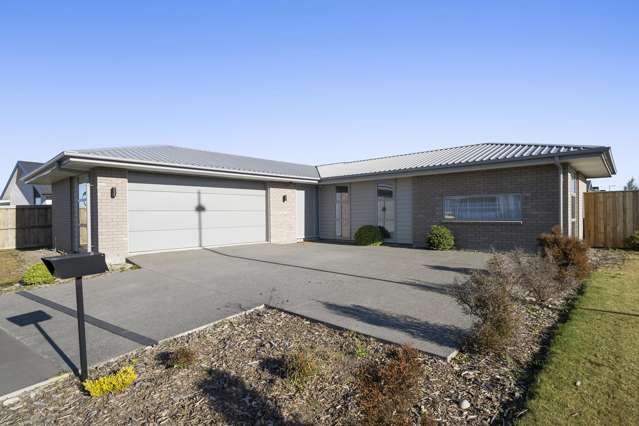 Auckland Owners Say Sell, This Gem Must Go!
