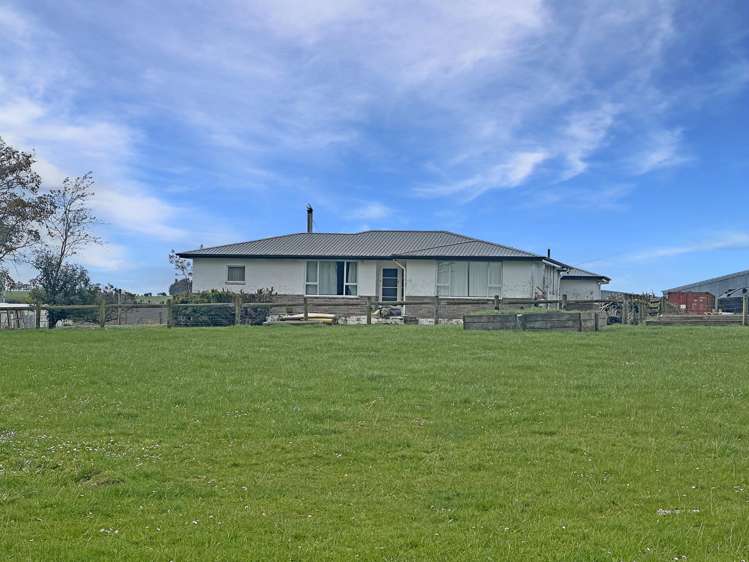 Hillend Road and Falla Burn Road Hillend_7