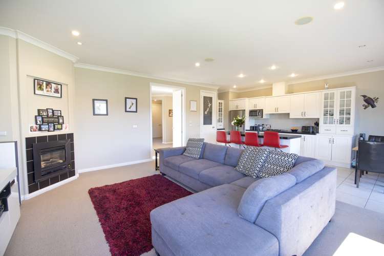 21 Akaroa Road Poraiti_6