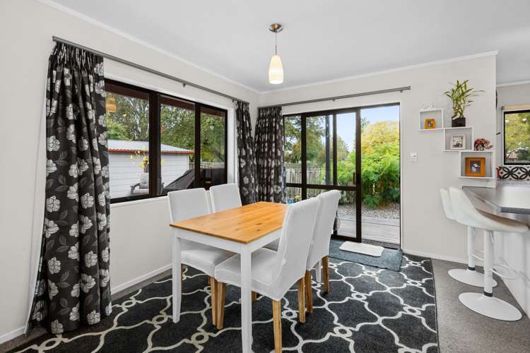 8 Eliot Place Leamington_7