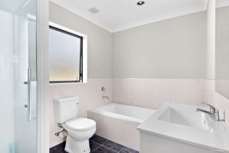 48 Priestley Drive Bucklands Beach_16