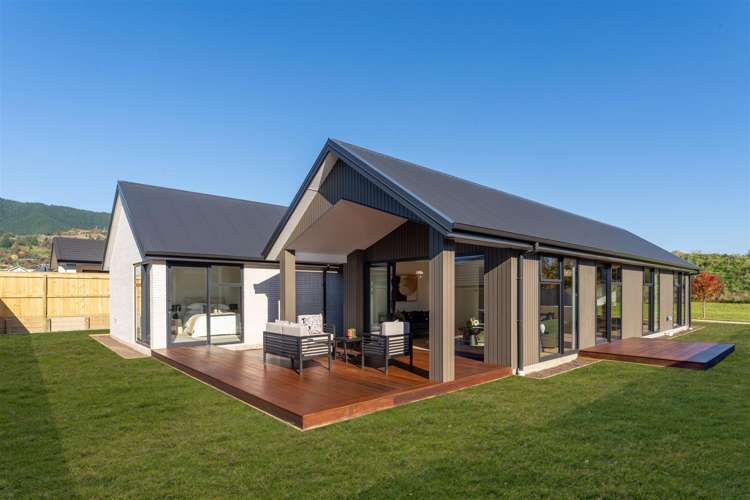 34 Greenway Crescent_1