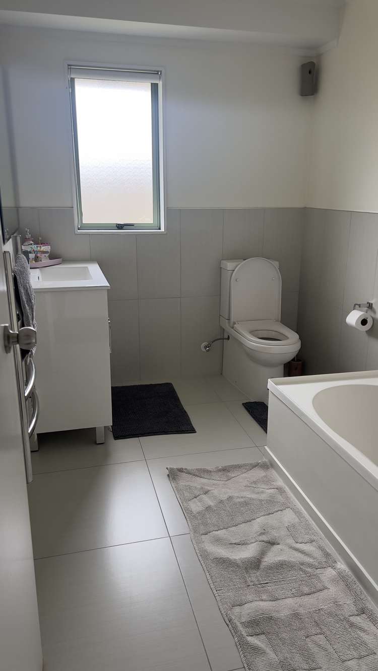 6 Yarrow Lane Papakura_9