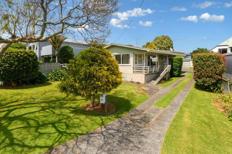 10 Matua Road Matua_14