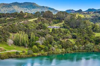 99 Upper Whangateau Road_1