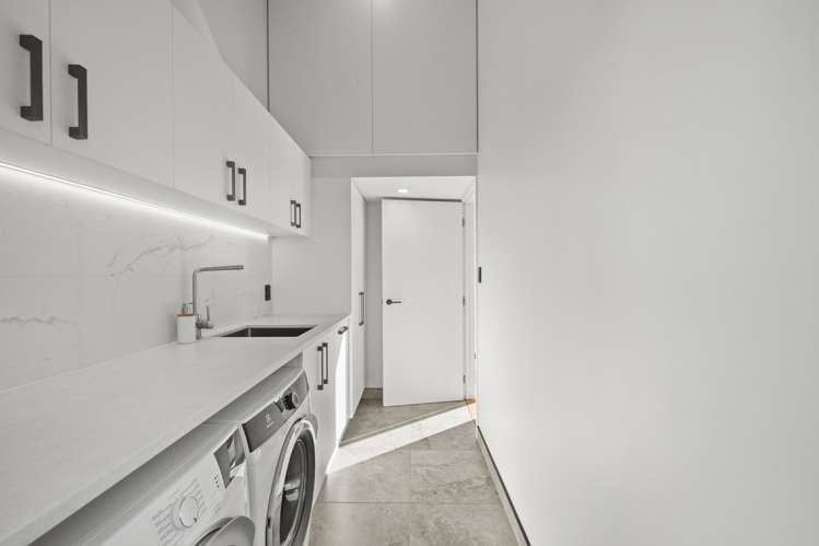 19 Dunbarton Street Redwood_21