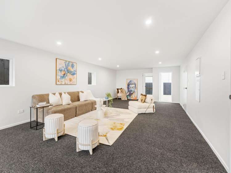 46 Woodford Avenue Henderson_16