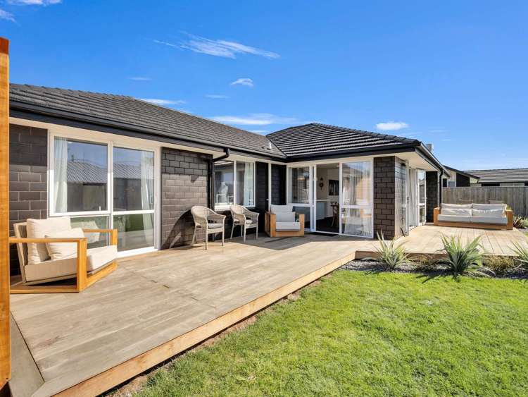 2 Upham Way Amberley_3