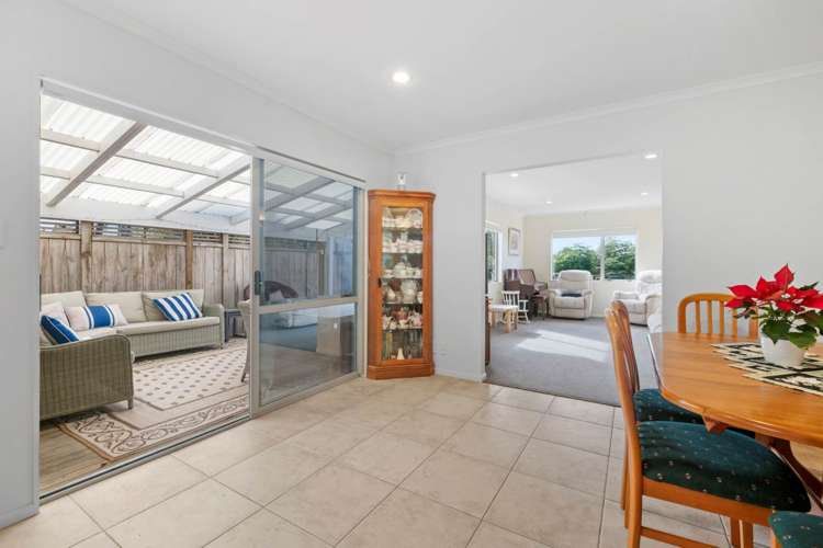 8a Hauraki Crescent Pinehill_11