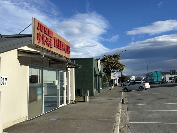 317 Great North Road Winton_7