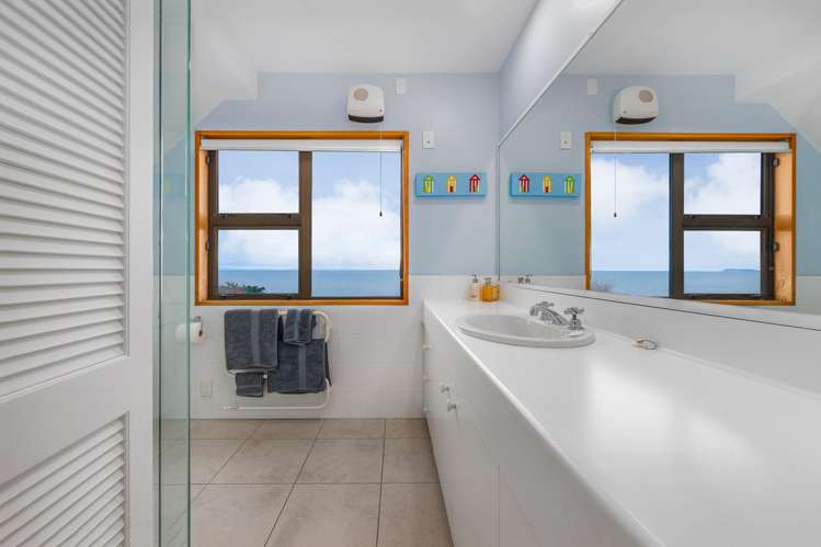 1B Kohutuhutu Road Raumati Beach_18