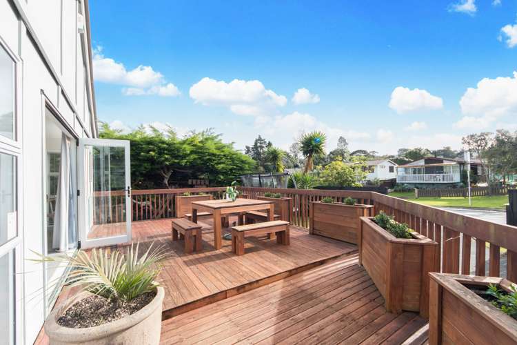 44 Zita Maria Drive Massey_3