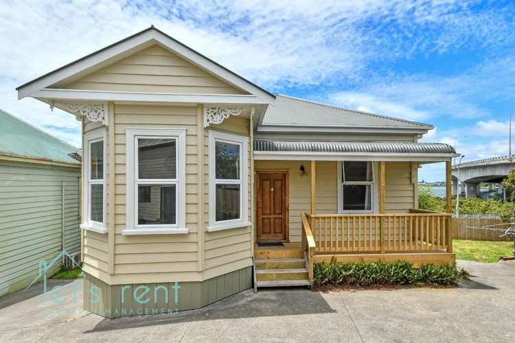 31 Onehunga Mall 10051_0