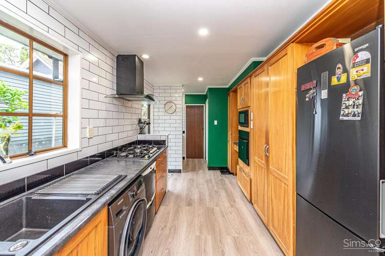 1a Brassey Road Saint Johns Hill_4