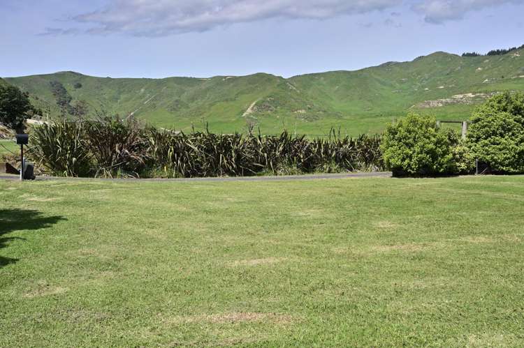 45 Fortescue Street Māhia_21