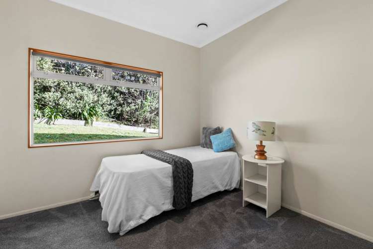 71 William Bayes Place Red Beach_18