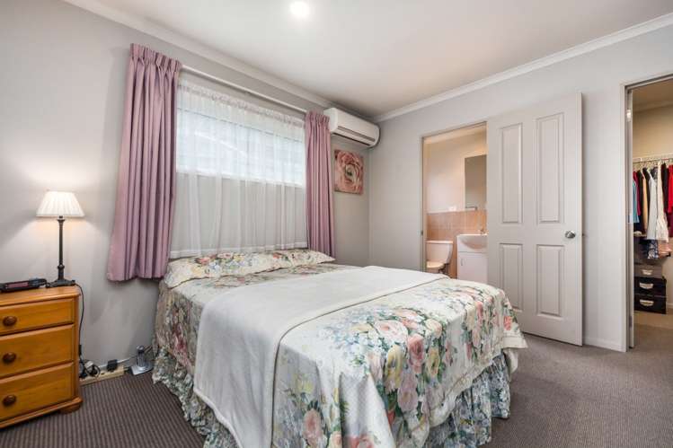 7 Mandival Avenue Flat Bush_7